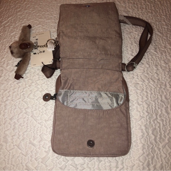 Kipling NWELDORADO Dusty Taupe Nylon Crossbody With Monkey Key Chain NWT - Picture 8 of 16